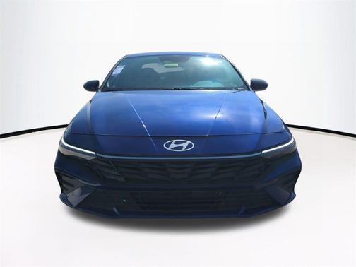 2025 Hyundai ELANTRA HEV SEL Sport