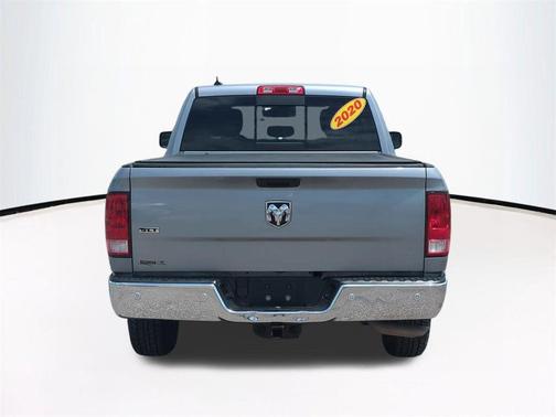 Billet Silver Metallic Clearcoat 2020 RAM 1500 Classic SLT