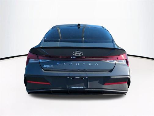 2026 Hyundai ELANTRA Sport