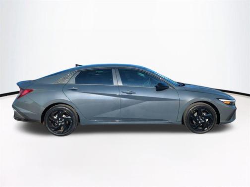 2026 Hyundai ELANTRA Sport