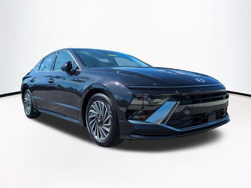 2025 Hyundai SONATA Hybrid SE