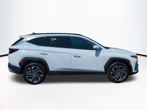 White Pearl 2026 Hyundai TUCSON Limited
