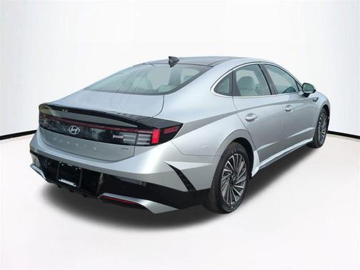 2026 Hyundai SONATA Hybrid SE
