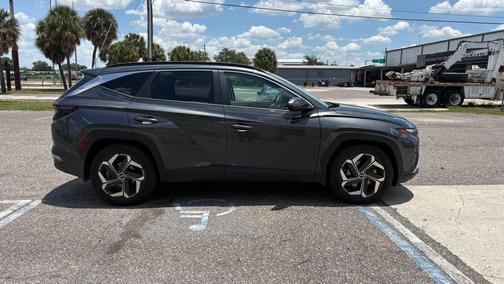 Dark Gray Metallic 2024 Hyundai TUCSON SEL