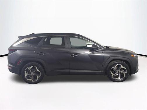 Dark Gray Metallic 2024 Hyundai TUCSON SEL