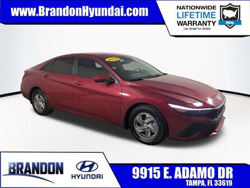 2026 Hyundai ELANTRA SE