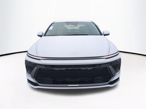 2026 Hyundai SONATA SEL