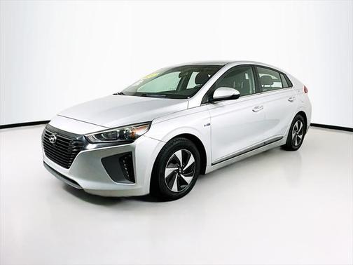 2017 Hyundai IONIQ Hybrid SEL