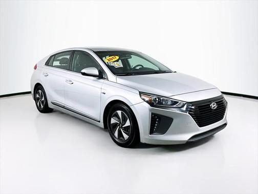 2017 Hyundai IONIQ Hybrid SEL