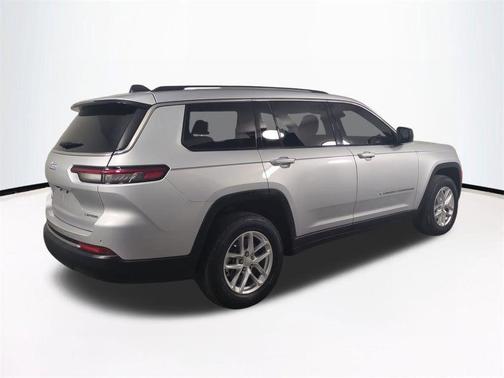 Silver Zynith 2022 Jeep Grand Cherokee L Laredo