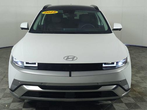 Atlas White Matte 2026 Hyundai IONIQ 5 Limited