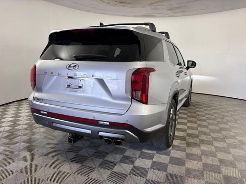 Typhoon Silver 2024 Hyundai PALISADE Limited
