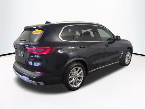 2023 BMW X5 PHEV xDrive45e