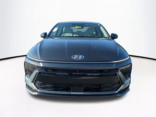 2026 Hyundai SONATA SEL