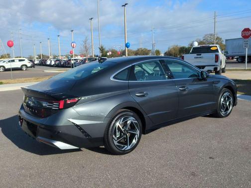 2026 Hyundai SONATA SEL