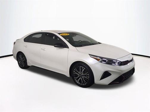 2022 Kia Forte GT-Line