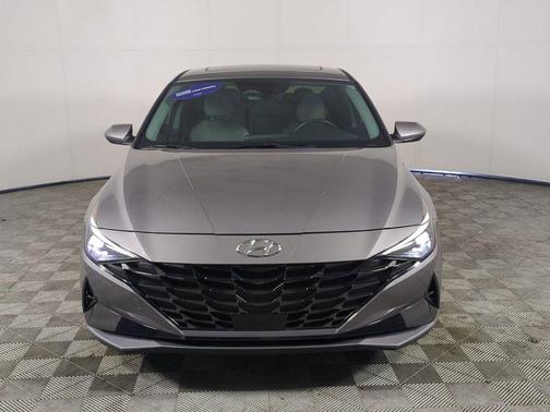 Fluid Metal 2023 Hyundai ELANTRA HEV Limited