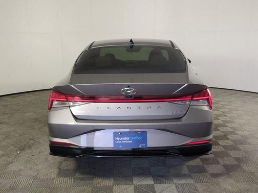 Fluid Metal 2023 Hyundai ELANTRA HEV Limited