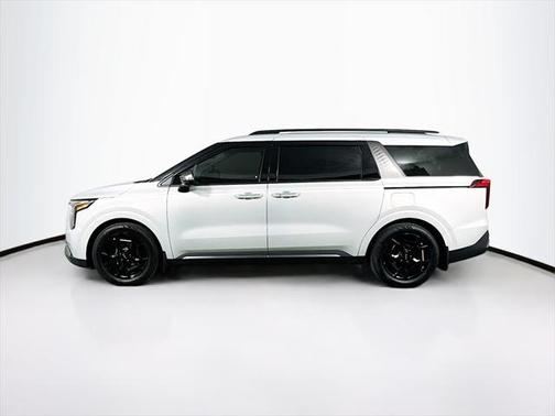 2025 Kia Carnival SX Prestige