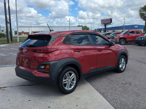 2020 Hyundai KONA SE