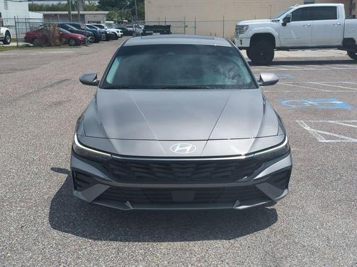 Fluid Metal 2024 Hyundai ELANTRA SEL