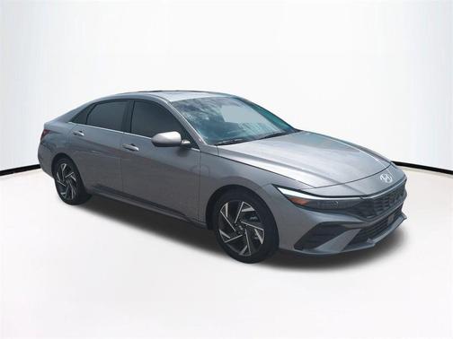 Fluid Metal 2024 Hyundai ELANTRA SEL
