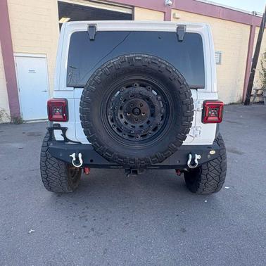 Bright White Clearcoat 2018 Jeep Wrangler Unlimited Sport