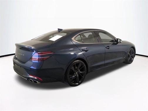 2023 Genesis G70 2.0T RWD