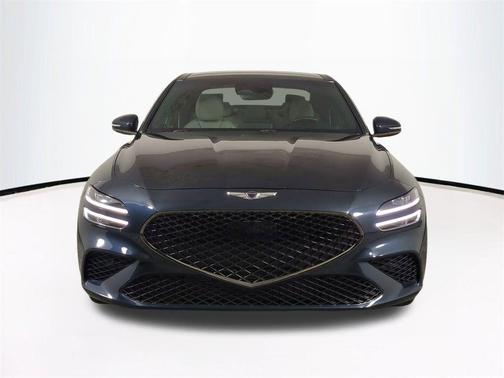 2023 Genesis G70 2.0T RWD