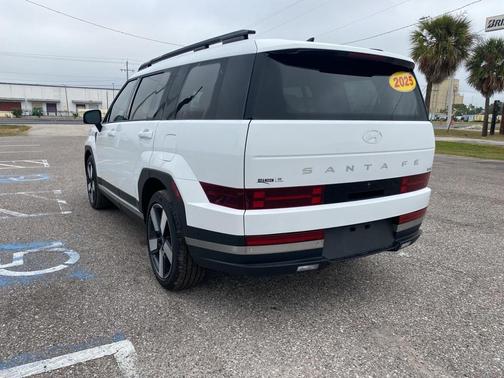 2025 Hyundai SANTA FE Limited