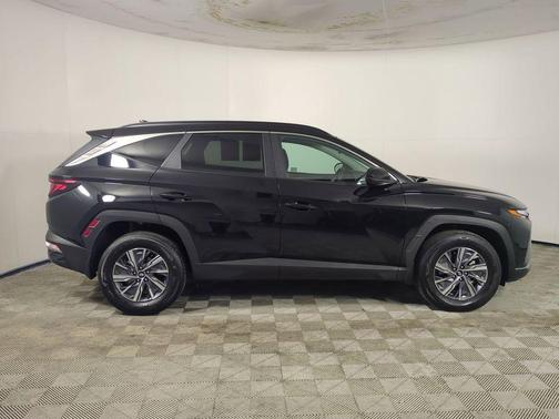 2024 Hyundai TUCSON Hybrid Blue