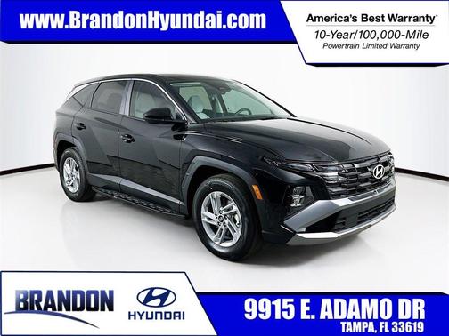 2025 Hyundai TUCSON SE
