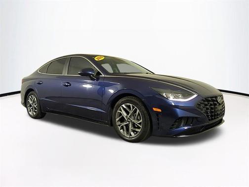 2022 Hyundai SONATA SEL