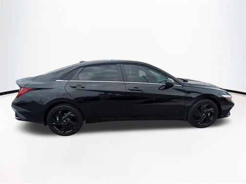 2026 Hyundai ELANTRA Sport