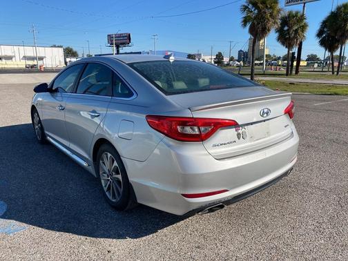2015 Hyundai SONATA Sport