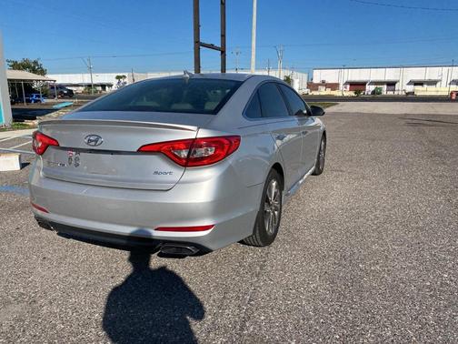 2015 Hyundai SONATA Sport