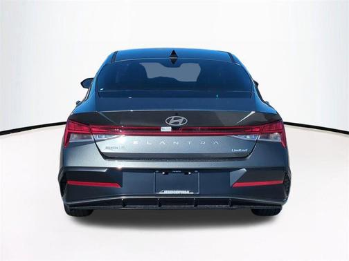 Amazon Gray 2026 Hyundai ELANTRA Limited