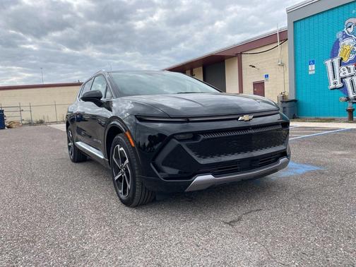 2024 Chevrolet Equinox EV 2LT