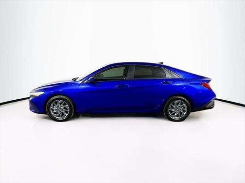 2025 Hyundai ELANTRA HEV Blue