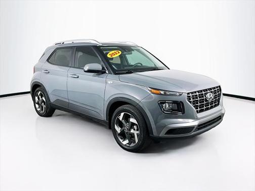 2022 Hyundai VENUE SEL