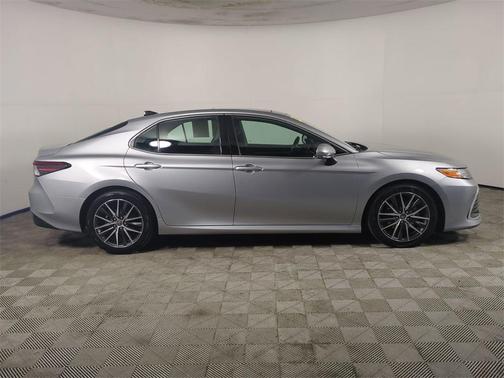 2022 Toyota Camry XLE