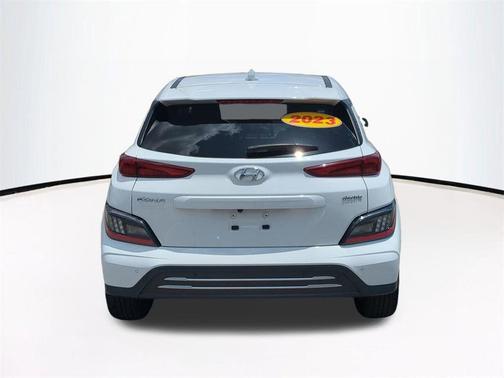 Lunar White 2023 Hyundai KONA EV Limited
