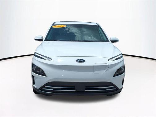 Lunar White 2023 Hyundai KONA EV Limited