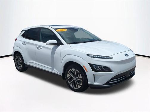 Lunar White 2023 Hyundai KONA EV Limited