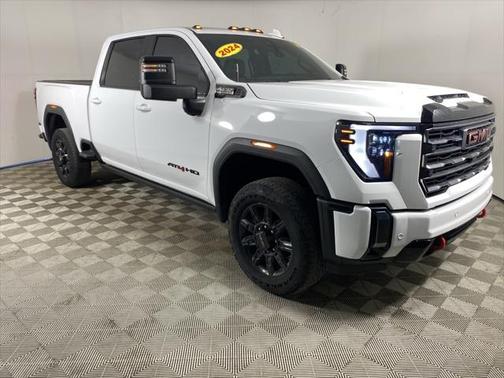 2024 GMC Sierra 2500 AT4