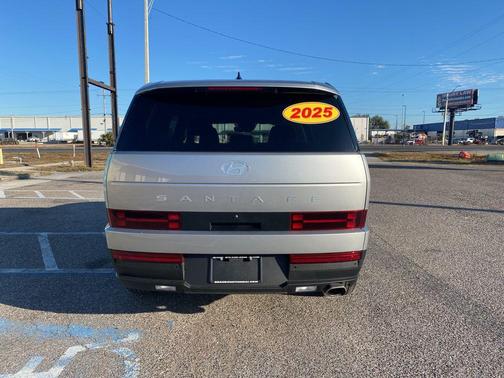 2025 Hyundai SANTA FE SE