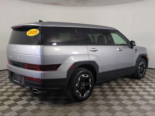 2025 Hyundai SANTA FE SE