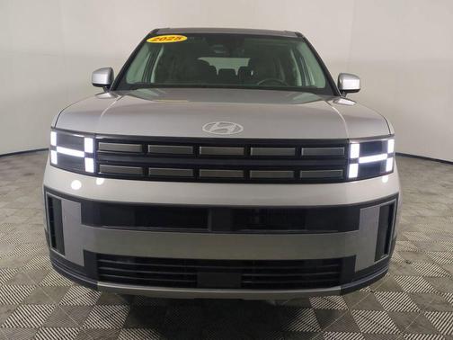 2025 Hyundai SANTA FE SE