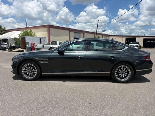 Hallasan Green 2024 Genesis G80 2.5T AWD