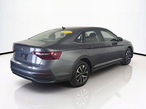 Platinum Gray Metallic 2024 Volkswagen Jetta 1.5T S